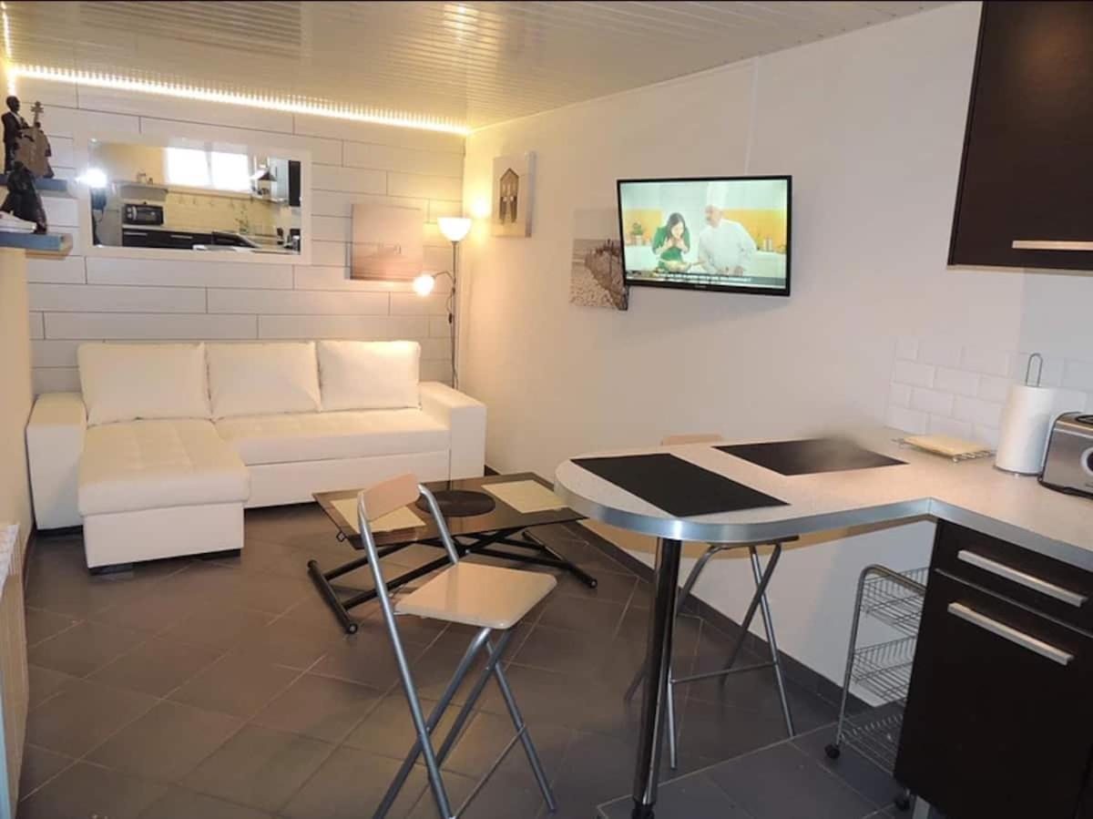 Location Duplex 52M² Au Coeur De Troyes Apartment Bagian luar foto